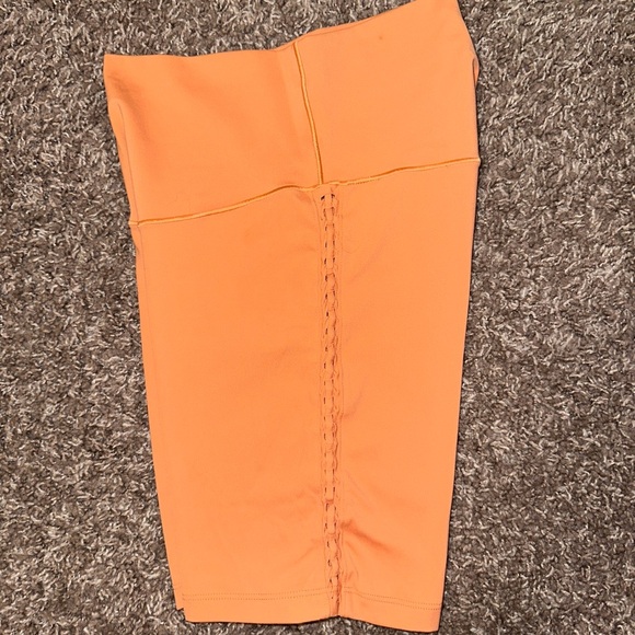 Aerie Biker Shorts 5” - Picture 2 of 8